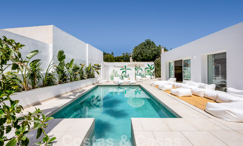 Attractive Ibiza-style luxury villa for sale close to all amenities in Nueva Andalucia, Marbella 56956