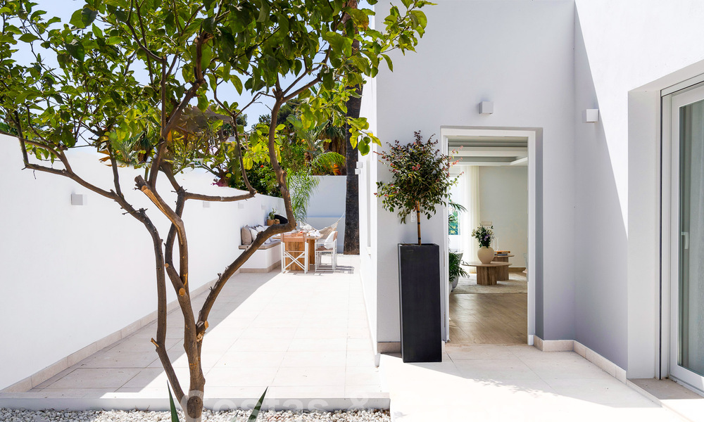 Attractive Ibiza-style luxury villa for sale close to all amenities in Nueva Andalucia, Marbella 56958