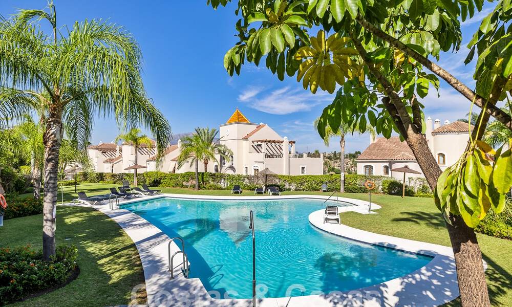 Spacious townhouse for sale with 4 bedrooms and sea views, in a gated complex on the New Golden Mile between Marbella and Estepona 57080