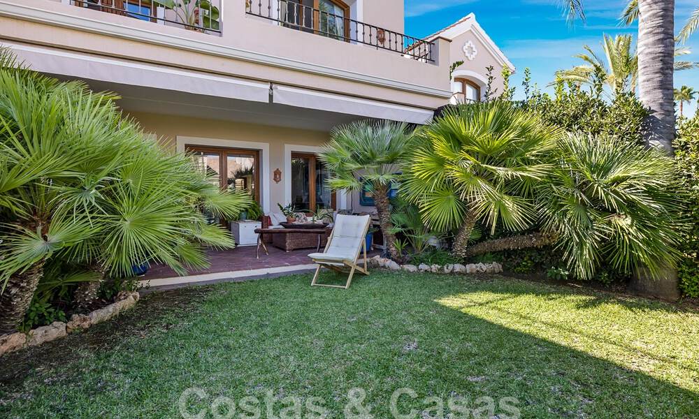 Spacious townhouse for sale with 4 bedrooms and sea views, in a gated complex on the New Golden Mile between Marbella and Estepona 57097