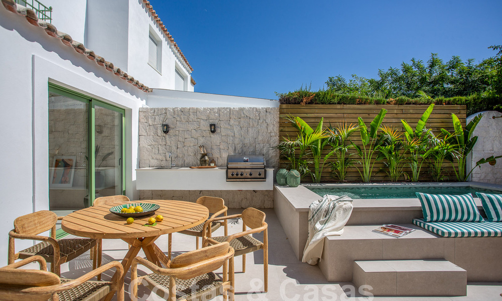 Beautifully renovated townhouse for sale a stone's throw from the beach and all amenities in San Pedro, Marbella 56864