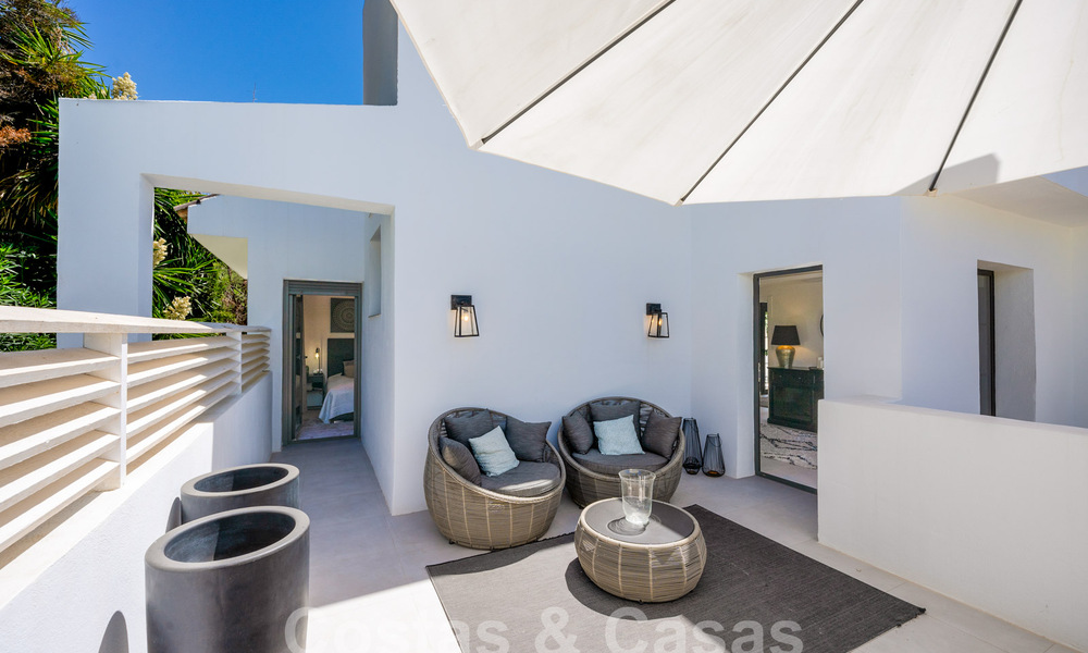 Mediterranean luxury villa for sale in the heart of Nueva Andalucia's golf valley in Marbella 57516
