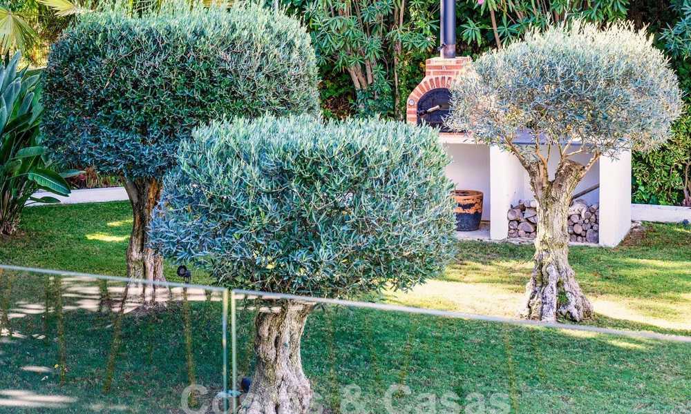 Mediterranean luxury villa for sale in the heart of Nueva Andalucia's golf valley in Marbella 57541