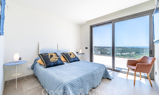 Ultramodern luxury villa for sale with sea views in a five-star golf resort in Marbella - Benahavis 57600 