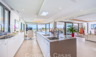 Ultramodern luxury villa for sale with sea views in a five-star golf resort in Marbella - Benahavis 57614 