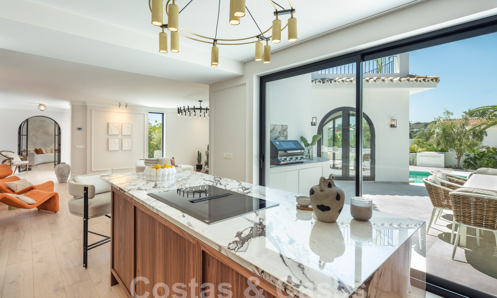Characterful luxury villa in a unique architectural style for sale in the heart of the golf valley in Nueva Andalucia, Marbella 57664