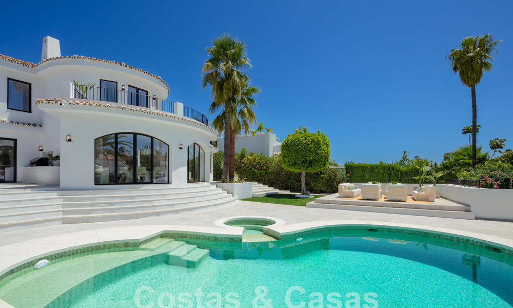 Characterful luxury villa in a unique architectural style for sale in the heart of the golf valley in Nueva Andalucia, Marbella 57667