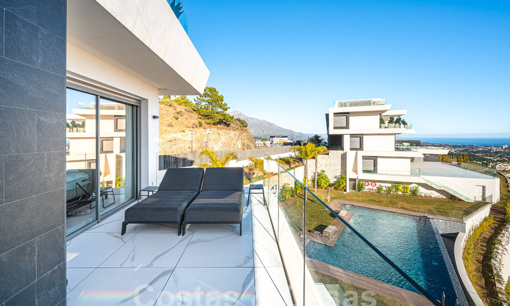 Boutique apartment for sale with panoramic sea views, in gated complex in the hills of Marbella - Benahavis 57740