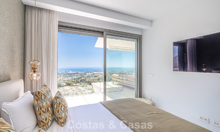 Sophisticated apartment for sale with phenomenal views, in an exclusive complex in Marbella - Benahavis 58187 