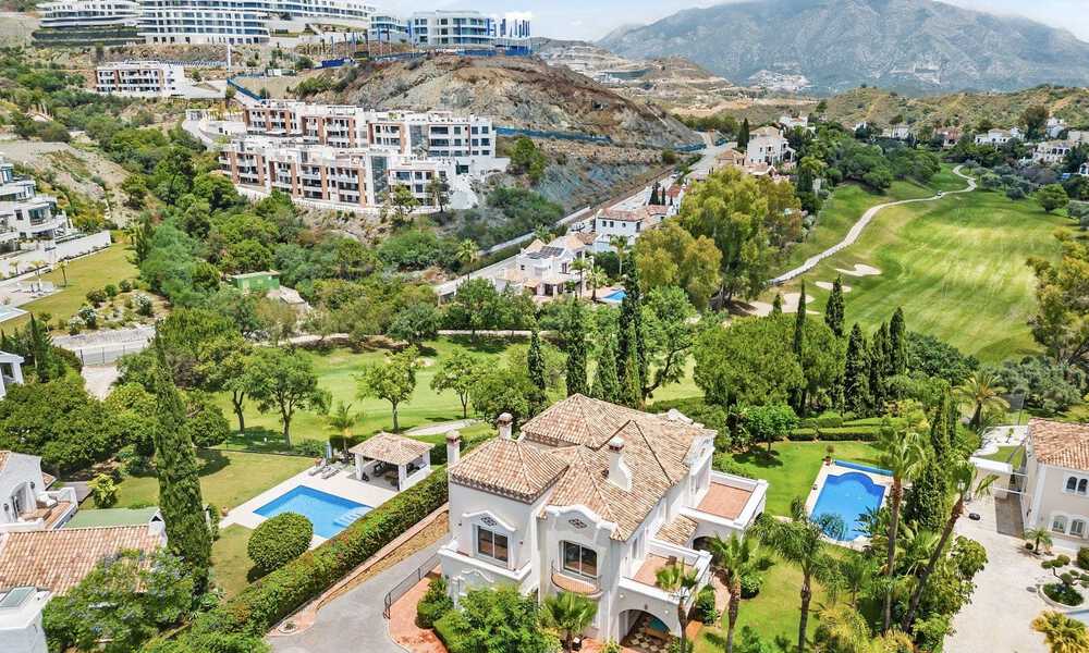 Luxury villa in a classic Spanish style for sale in gated golf resort of La Quinta, Marbella - Benahavis 58237