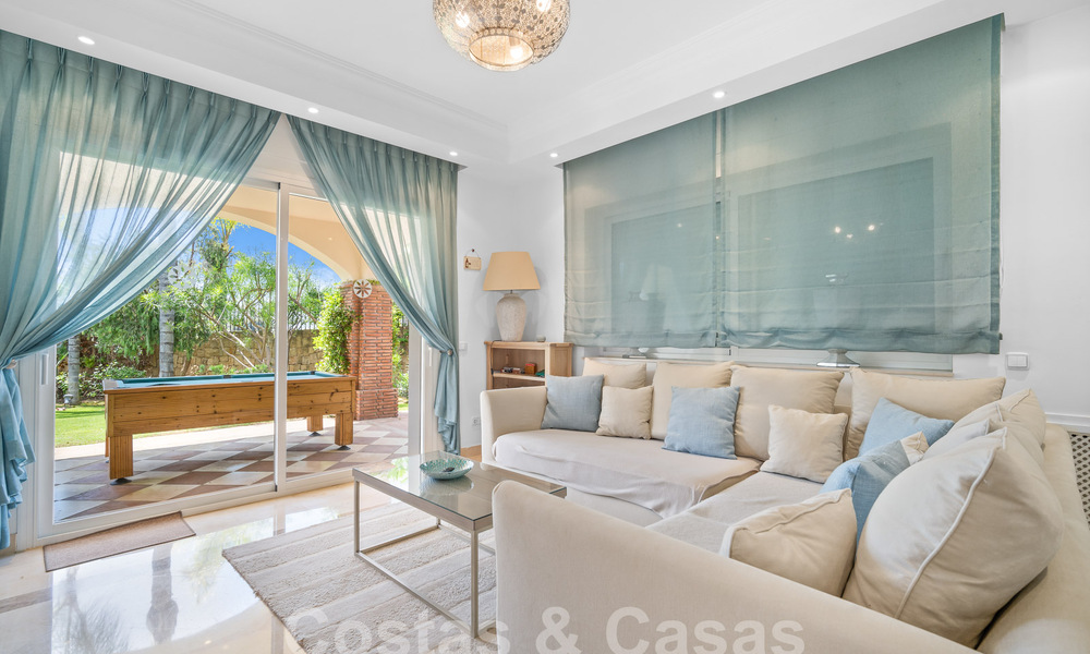 Luxury villa in a classic Spanish style for sale in gated golf resort of La Quinta, Marbella - Benahavis 58260