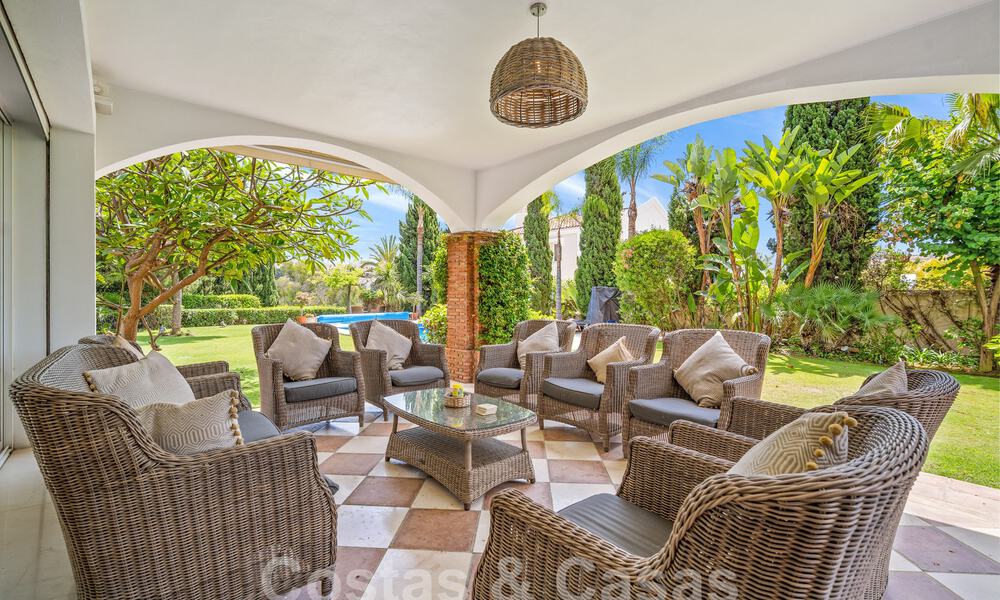 Luxury villa in a classic Spanish style for sale in gated golf resort of La Quinta, Marbella - Benahavis 58261