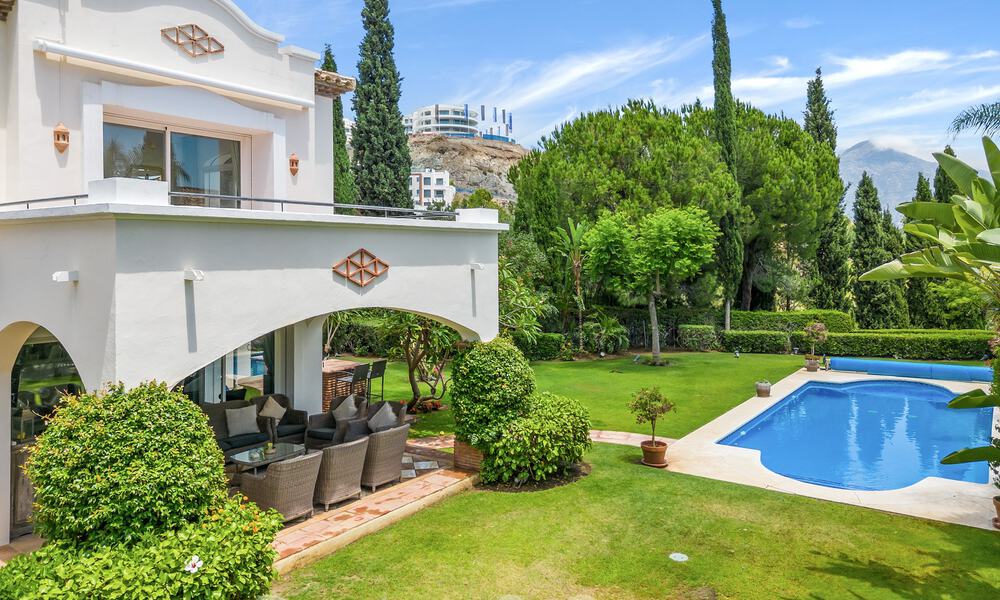 Luxury villa in a classic Spanish style for sale in gated golf resort of La Quinta, Marbella - Benahavis 58273