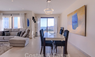 Modern penthouse on one level for sale with panoramic sea views, in a luxury complex of Los Monteros, Marbella 58298 