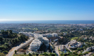 Prestigious, luxury apartment for sale with stunning sea, golf and mountain views in Marbella - Benahavis 58420 