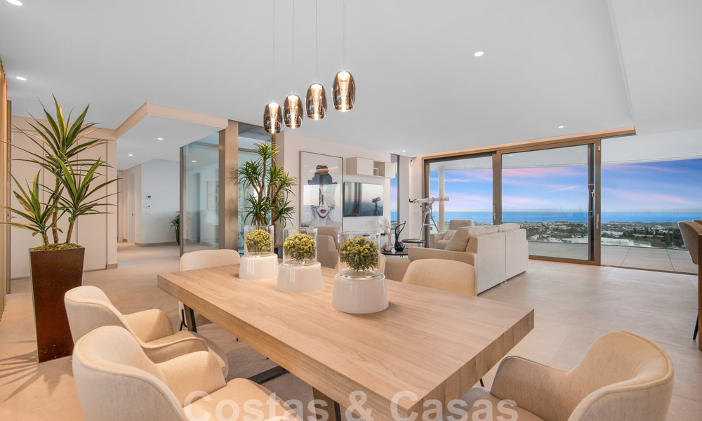Prestigious, luxury apartment for sale with stunning sea, golf and mountain views in Marbella - Benahavis 58423