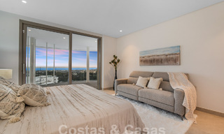 Prestigious, luxury apartment for sale with stunning sea, golf and mountain views in Marbella - Benahavis 58429 