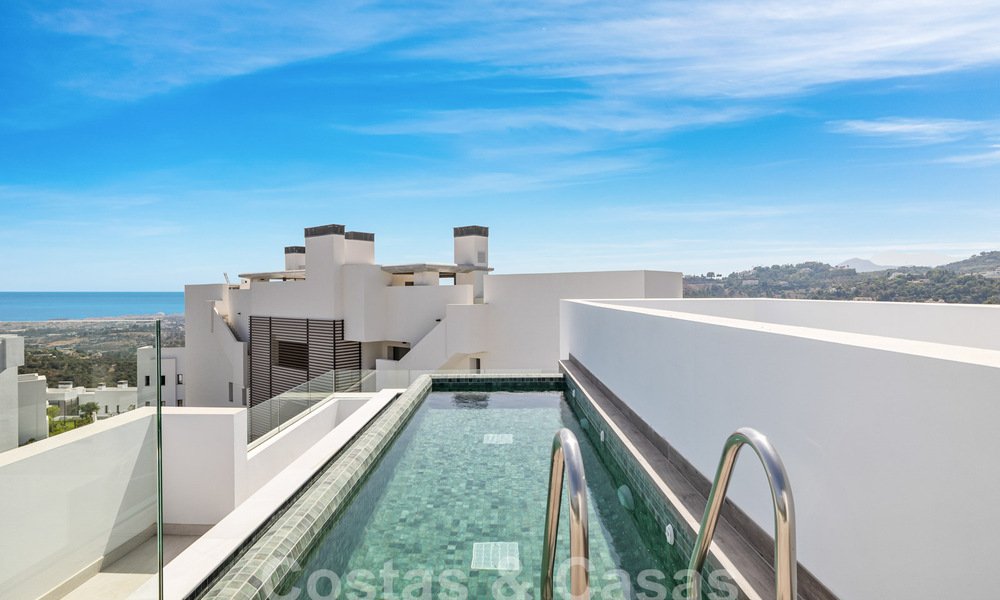 Brand new, modernist penthouse for sale, in an exclusive golf resort in the hills of Marbella - Benahavis 58370