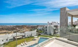 Brand new, modernist penthouse for sale, in an exclusive golf resort in the hills of Marbella - Benahavis 58408 