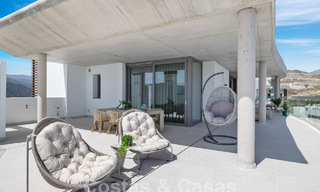 Brand new, modernist penthouse for sale, in an exclusive golf resort in the hills of Marbella - Benahavis 58414 