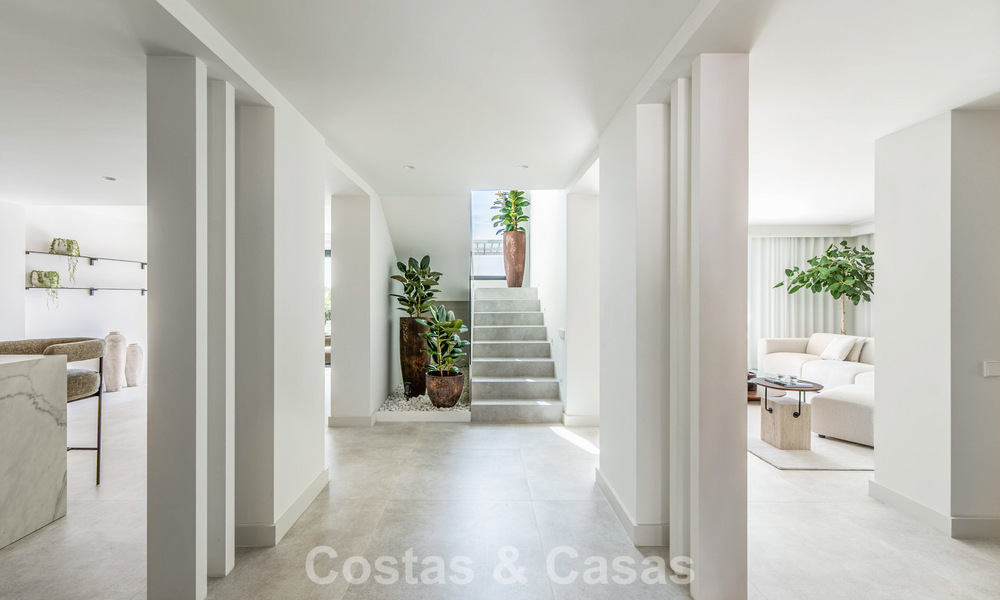 Mediterranean luxury villa for sale in the heart of Nueva Andalucia, Marbella 777732