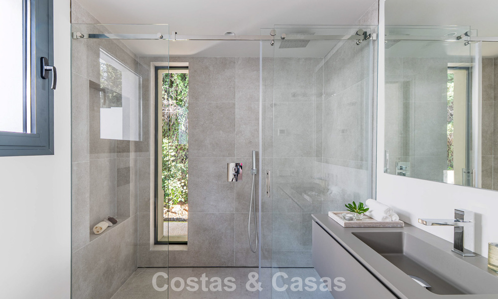 Mediterranean luxury villa for sale in the heart of Nueva Andalucia, Marbella 777737