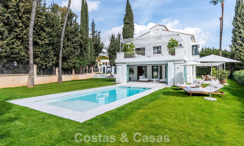Mediterranean luxury villa for sale in the heart of Nueva Andalucia, Marbella 777748