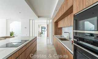 Mediterranean luxury villa for sale in the heart of Nueva Andalucia, Marbella 777751 