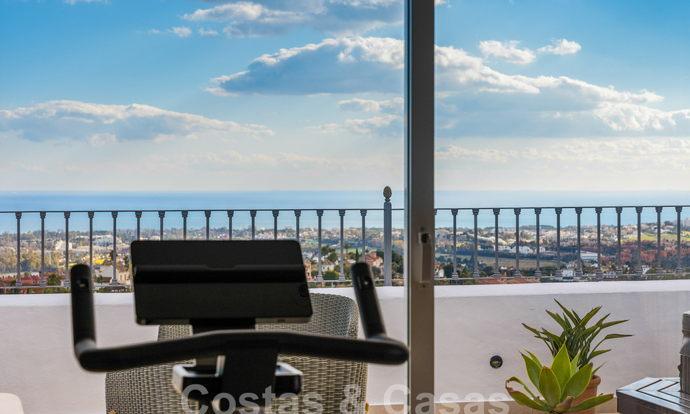 Penthouse for sale with panoramic sea views in the hills of Marbella - Benahavis 58009