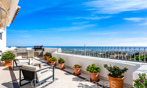 Penthouse for sale with panoramic sea views in the hills of Marbella - Benahavis 67399