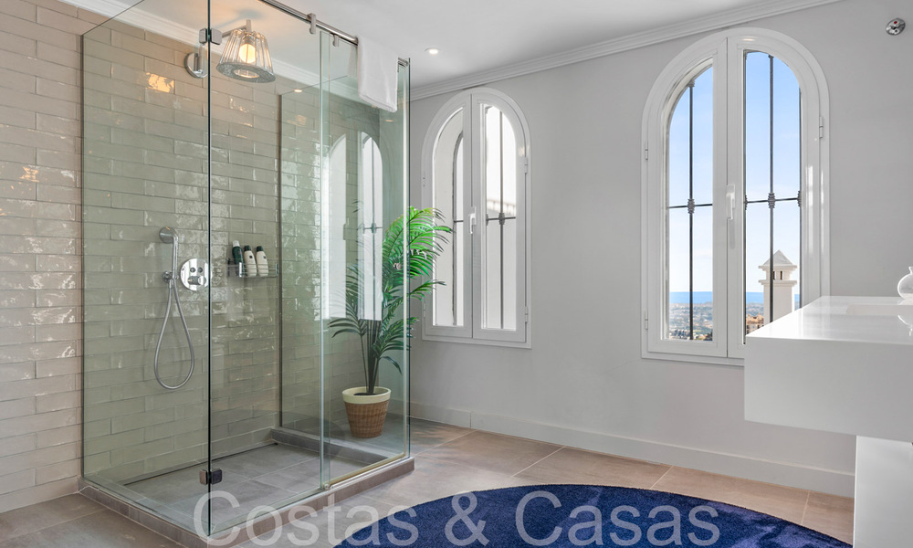 Penthouse for sale with panoramic sea views in the hills of Marbella - Benahavis 67413