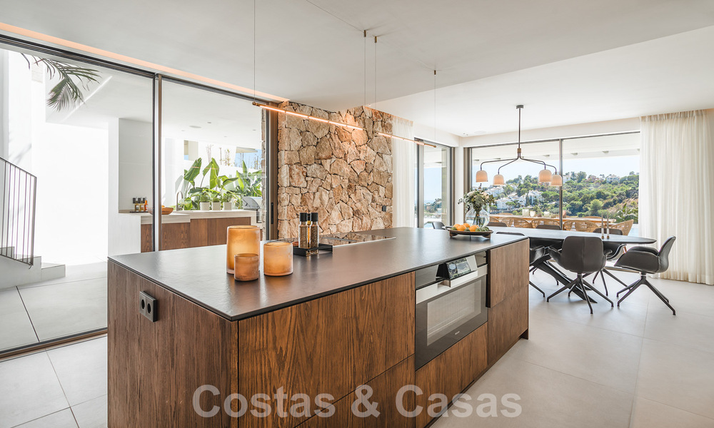 Luxury designer villa for sale in exclusive, gated frontline golf complex with panoramic views in La Quinta, Marbella - Benahavis 59088