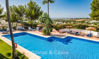 Charming garden apartment for sale in a privileged residential complex in La Quinta, Marbella - Benahavis 58579 