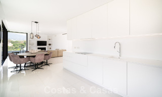 Modern design penthouse with spacious terraces for sale on the New Golden Mile between Marbella and Estepona 58790 