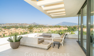 Modern design penthouse with spacious terraces for sale on the New Golden Mile between Marbella and Estepona 58796 