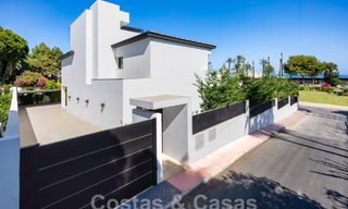 Modernist luxury villa for sale a stone's throw from the beach and all amenities, with sea view in San Pedro, Marbella 58663 