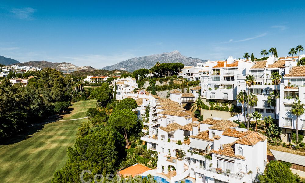 Prestigious penthouse for sale with golf course views in La Quinta, Benahavis - Marbella 58817