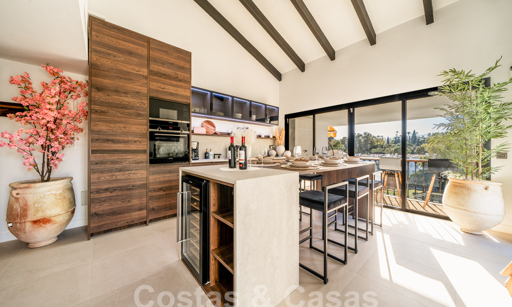 Prestigious penthouse for sale with golf course views in La Quinta, Benahavis - Marbella 58819