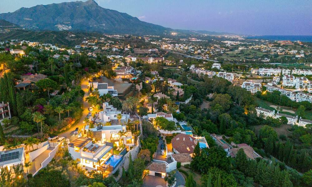 Prestigious, modern luxury villa for sale with breathtaking sea views in gated community in Marbella - Benahavis 58691