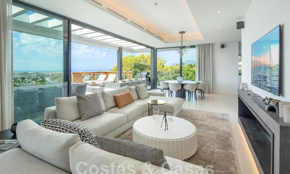 Prestigious, modern luxury villa for sale with breathtaking sea views in gated community in Marbella - Benahavis 58714