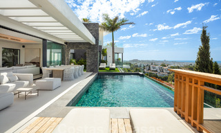 Prestigious, modern luxury villa for sale with breathtaking sea views in gated community in Marbella - Benahavis 58716 
