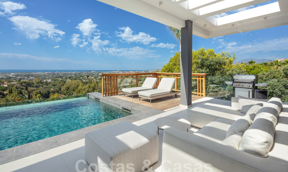 Prestigious, modern luxury villa for sale with breathtaking sea views in gated community in Marbella - Benahavis 58719