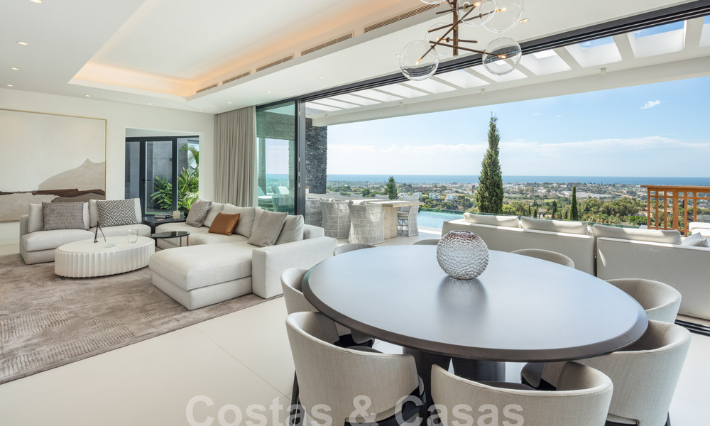 Prestigious, modern luxury villa for sale with breathtaking sea views in gated community in Marbella - Benahavis 58721