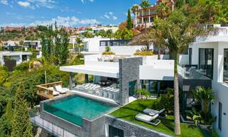 Prestigious, modern luxury villa for sale with breathtaking sea views in gated community in Marbella - Benahavis 58726 