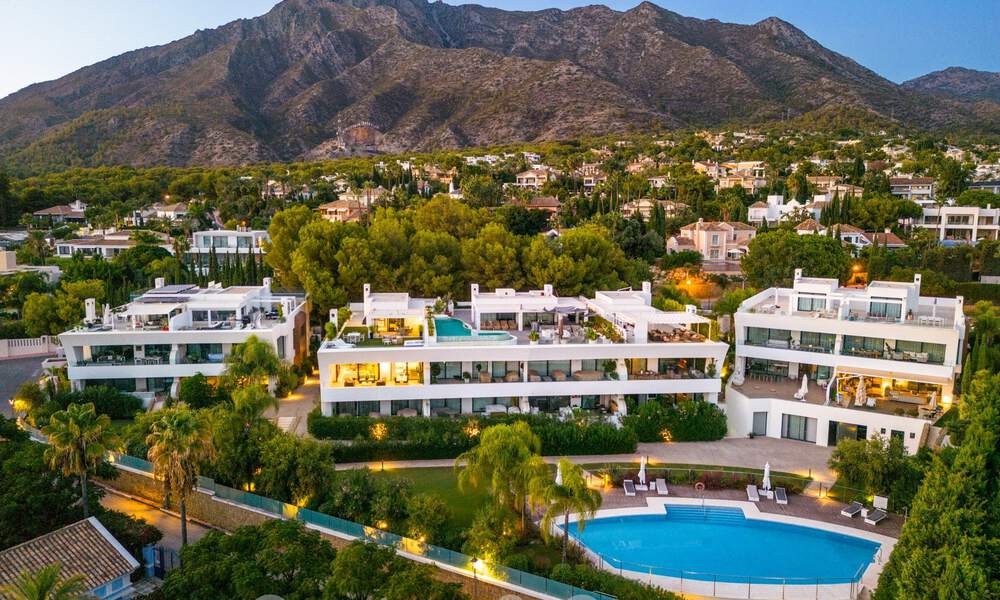 Spacious modern penthouse for sale with phenomenal sea views in the exclusive Sierra Blanca in Marbella 58733