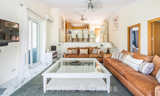 Spanish villa for sale with large garden close to amenities in East Marbella 58909 