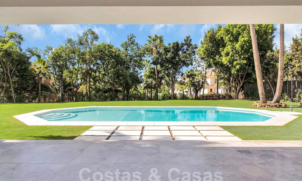 Modern Mediterranean, move-in ready luxury villa for sale in Sierra Blanca on Marbella's Golden Mile 58983