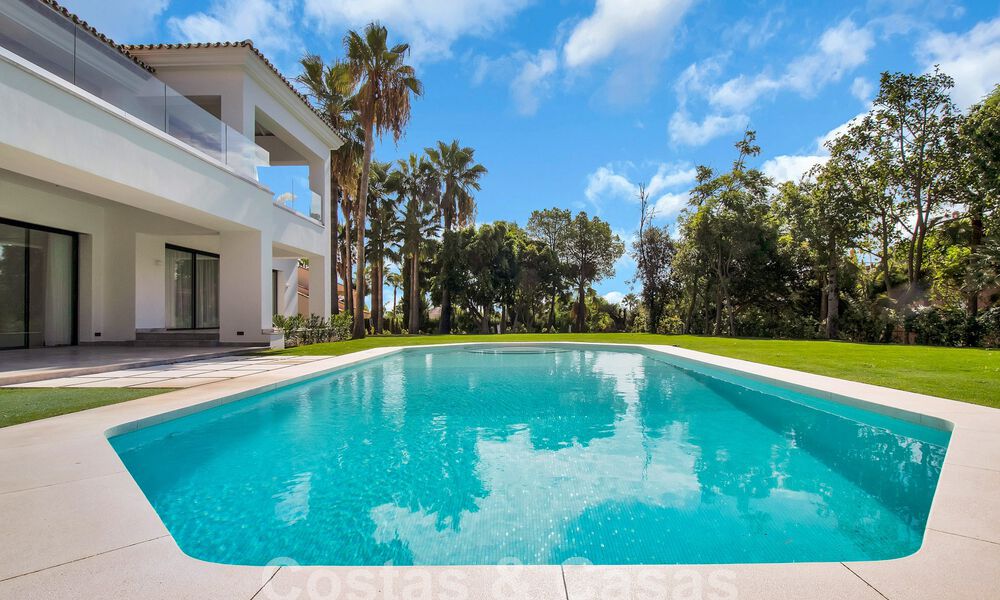 Modern Mediterranean, move-in ready luxury villa for sale in Sierra Blanca on Marbella's Golden Mile 58985