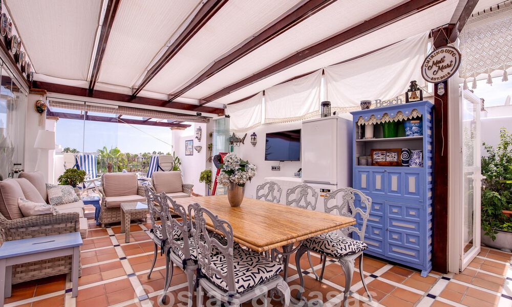 Penthouse for sale with spacious roof terrace and 360° views, a stone's throw from the beach and centre of Puerto Banus, Marbella. Reduced to sell! 59044