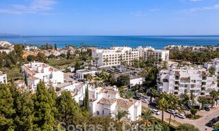 Penthouse for sale with spacious roof terrace and 360° views, a stone's throw from the beach and centre of Puerto Banus, Marbella. Reduced to sell! 59064 